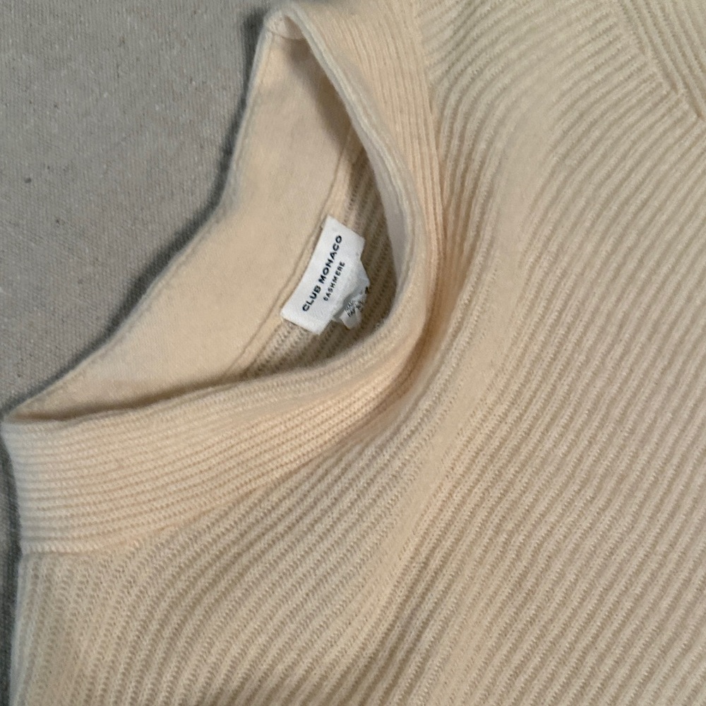 Club Monaco Cashmere Cream Cowl Neck Sweater